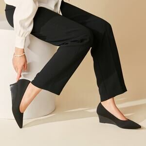 Vivaia Aria Wedge Pro Black Old Money Pressure Relief Knit Comfort Heels 7-7.5